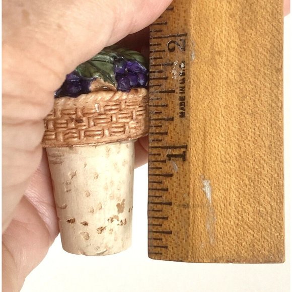 Basket of Grapes Cork Bottle Topper Hand Painted Ceramic Porcelain 17.5mm x 21mm - Picture 9 of 10